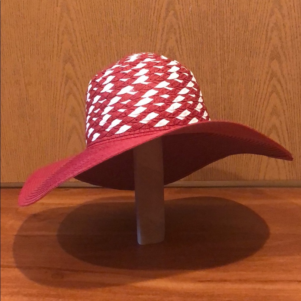 Red & White Floppy Hat - summer styles -wide brim